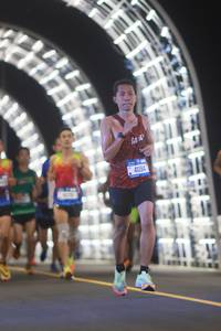 BIB: 111, 41194
                            <button type="button" onclick="openModal(20139002)" class="btn btn-primary btn-sm float-right btn-popup" data-toggle="modal" data-target=".modal-high-quality">
                        <i class="fas fa-shopping-cart"></i> Add to Cart
                    </button>
                                            <button type="button" onclick="isThisMe(20139002, true)" class="btn btn-success btn-sm float-right btn-popup btn-isme hidden" data-toggle="tooltip" data-placement="bottom" title="นี่คือรูปของคุณใช่ไหม คลิกที่นี่เพื่อเอาเข้าอัลบั้ม">
                        <i class="fas fa-plus"></i> Add to album
                    </button>
                    <button type="button" onclick="isThisMe(20139002, false)" class="btn btn-warning btn-sm float-right btn-popup btn-isnotme hidden">
                        <i class="fas fa-ban"></i> Remove from album
                    </button>